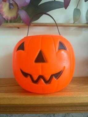 VTG 1980 Carolina Enterprises Blow Mold Pumpkin Halloween Candy Pail Bucket 8"